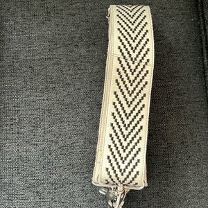 Latico Leather guitar strap-Cross body strap-Bowie